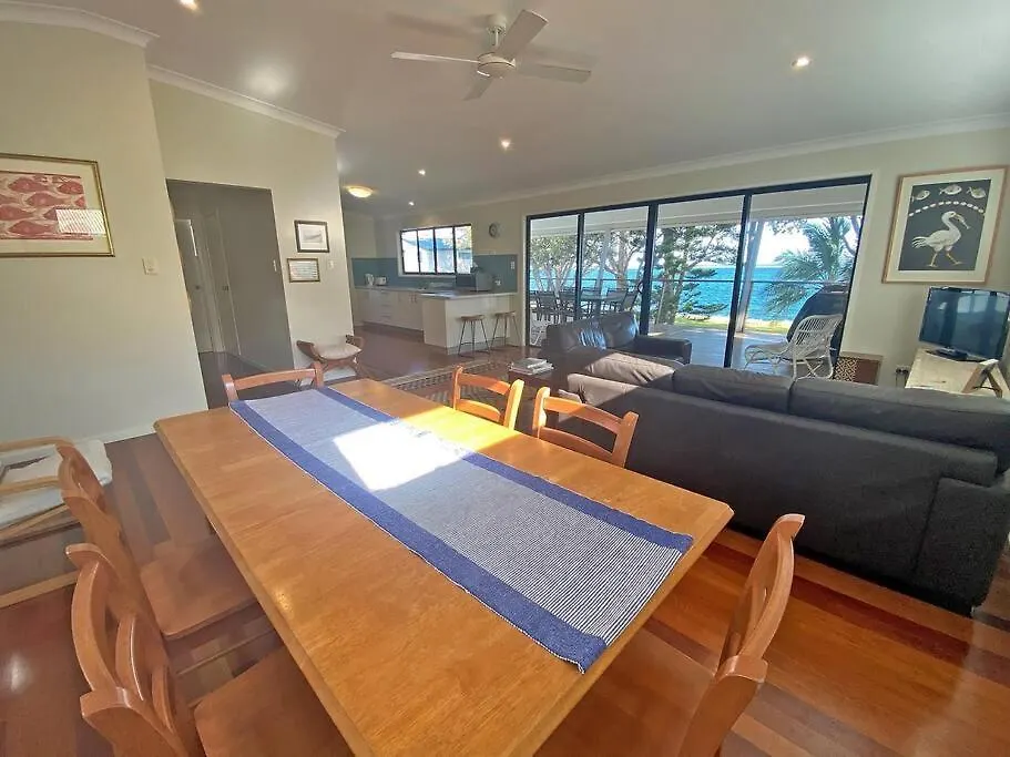 Annies House Villa Amity Point 0*,