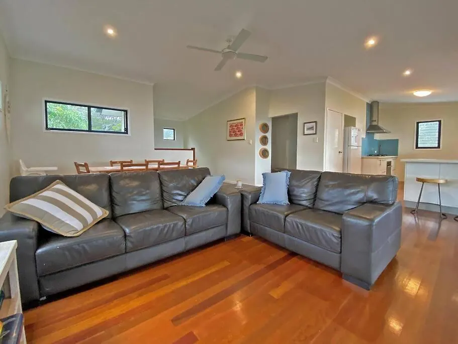 Annies House Villa Amity Point Australia
